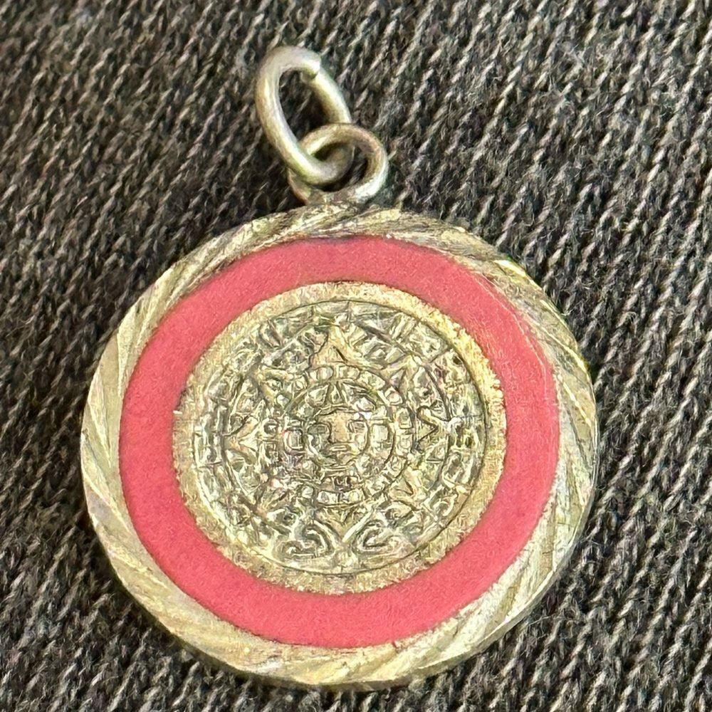 Vintage Mexican 925 silver & pink Aztec disk pendant